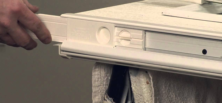 aluminum storefront door repair Glenvar Heights